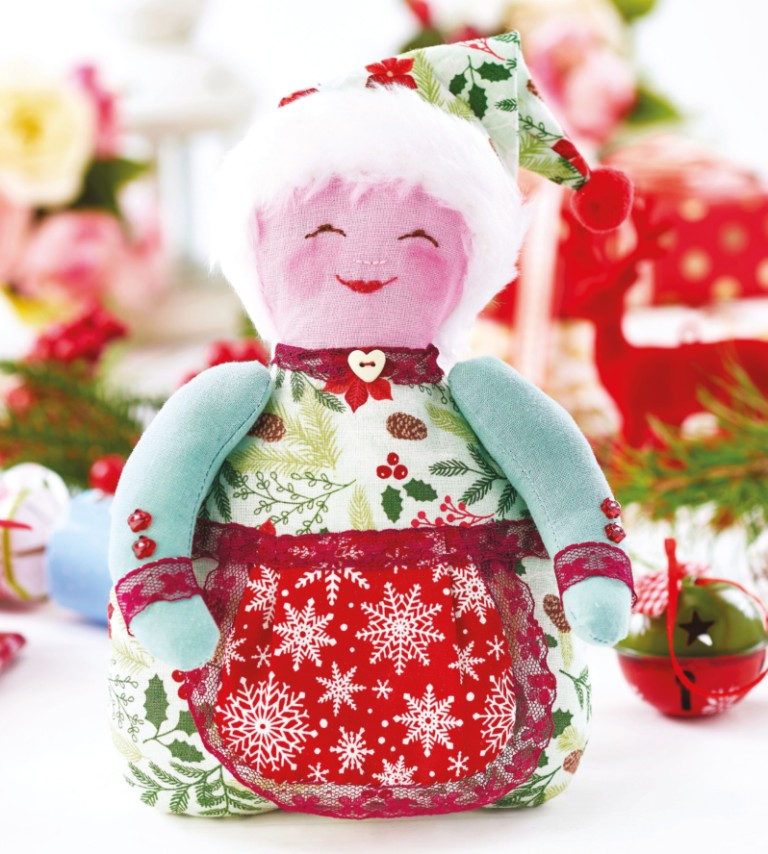Mr and Mrs Claus Christmas Toy Sewing Pattern