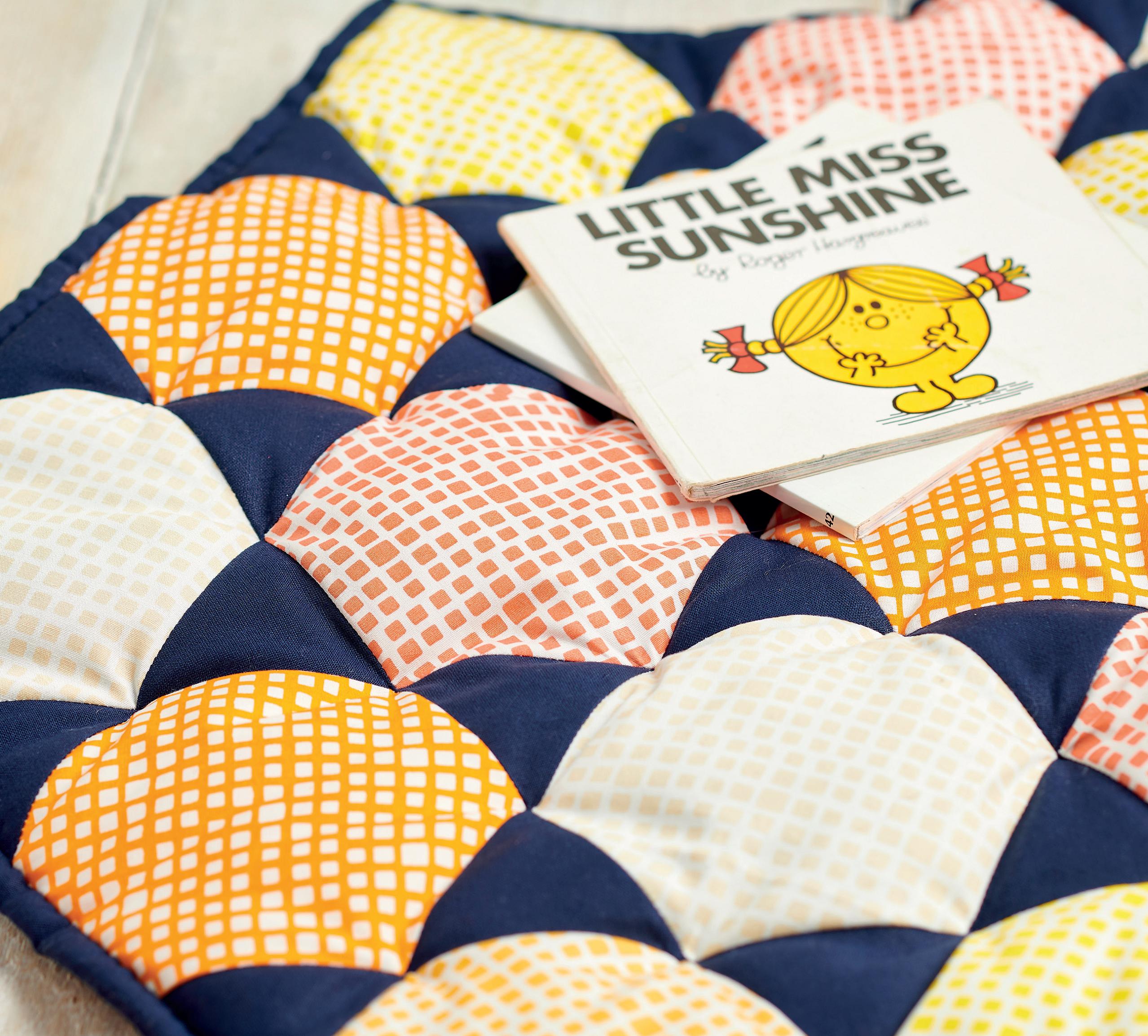 Honeycomb Children’s Quilt Playmat Sewing Pattern | Sew HQ