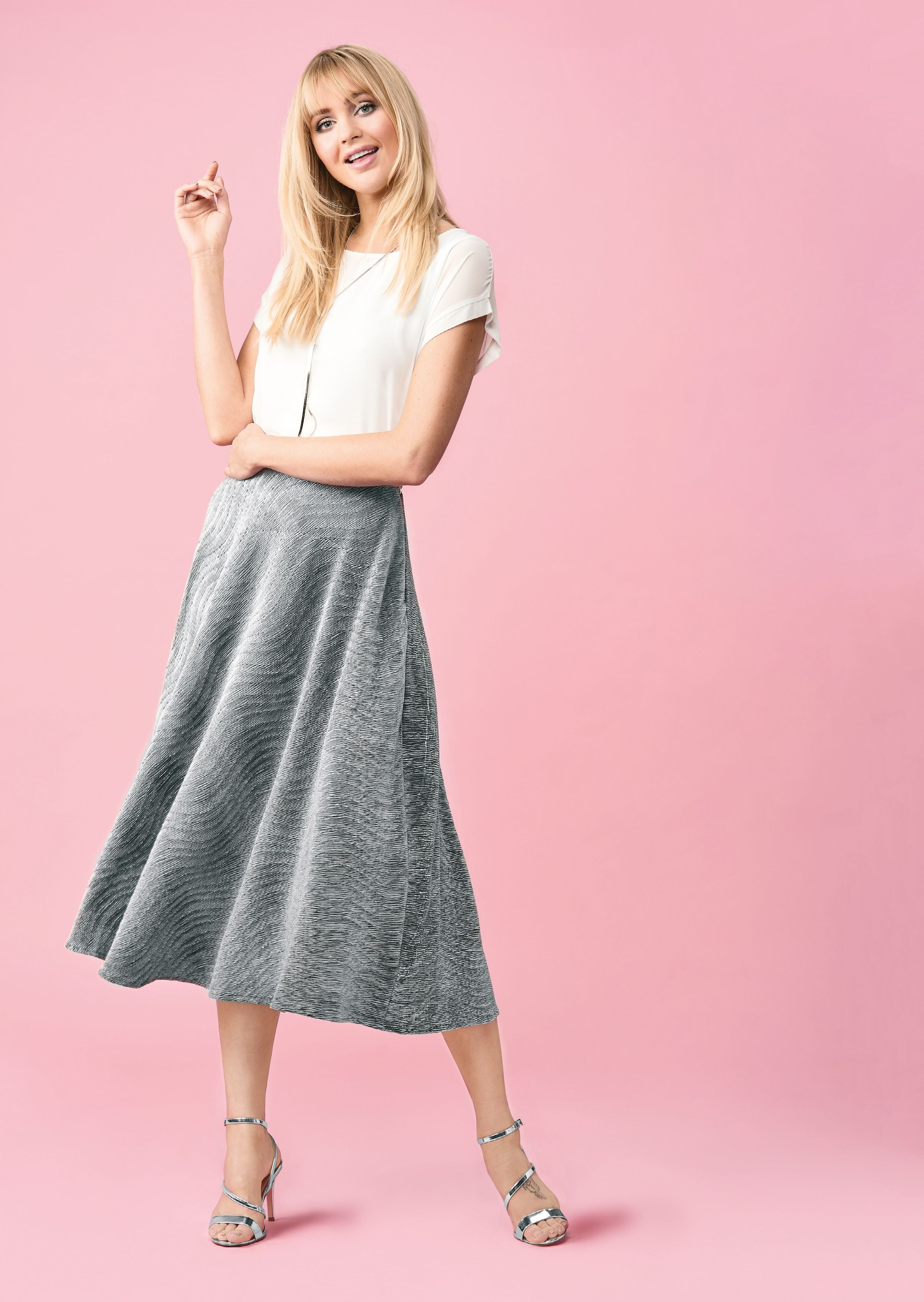 Midi circle skirt best sale