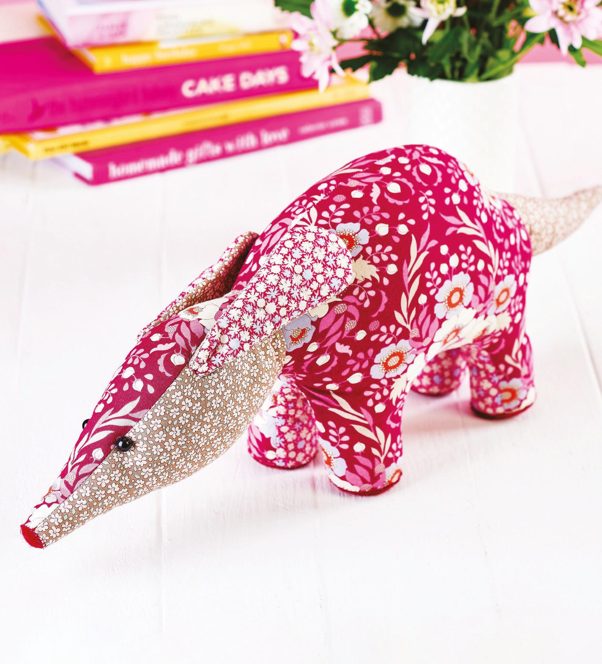 Patchwork Aardvark Toy Sewing Pattern | Sew HQ